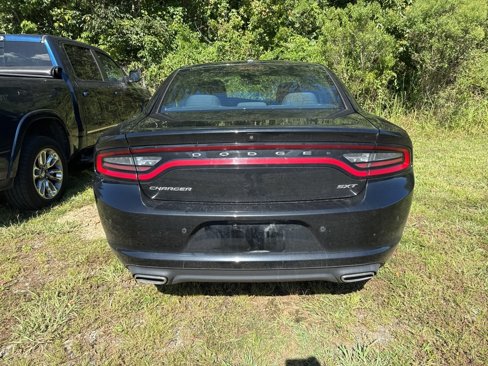 Used 2018 Dodge Charger SXT image 5