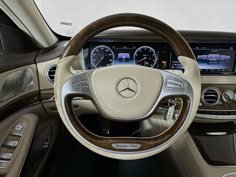 Used 2015 Mercedes-Benz S 550 4MATIC Sedan image 11