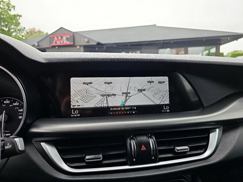 Used 2018 Alfa Romeo Stelvio Ti Sport image 57