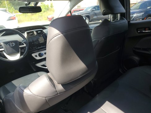 Used 2016 Toyota Prius Four image 13