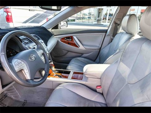 Used 2011 Toyota Camry Hybrid image 17