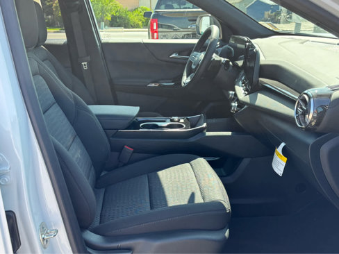 New 2026 Chevrolet Equinox LT image 19
