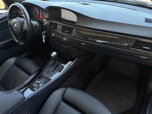 Used 2012 BMW 335i xDrive Coupe image 21