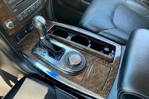 Used 2016 INFINITI QX80 Limited image 16