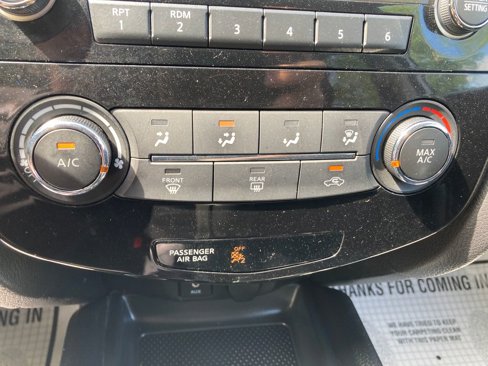 Used 2016 Nissan Rogue S w/ Appearance Package image 25