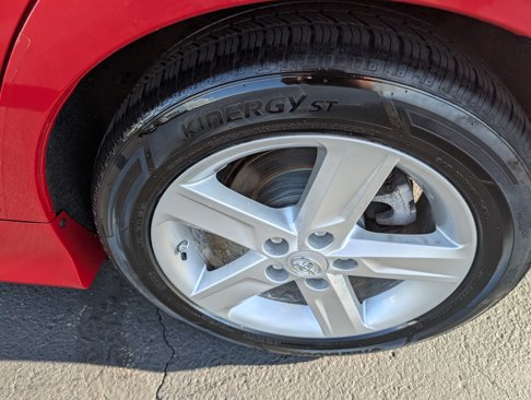Used 2012 Toyota Camry SE image 9