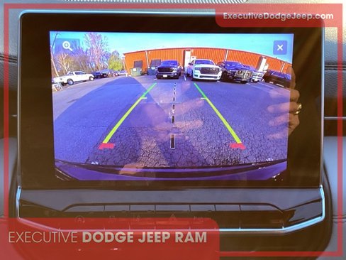 New 2025 Jeep Compass Limited image 12