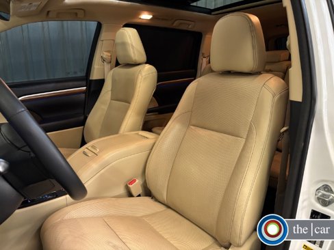 Used 2018 Toyota Highlander Limited Platinum image 11