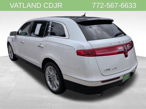Used 2016 Lincoln MKT AWD w/ Equipment Group 201A image 6