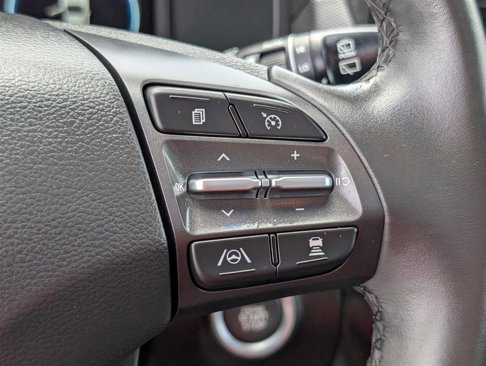 Used 2023 Hyundai Kona Limited w/ Cargo Package image 24