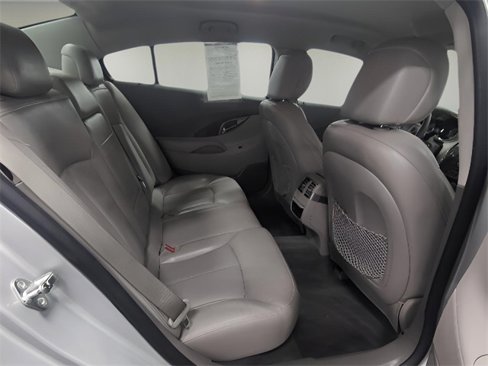 Used 2011 Buick LaCrosse CXL image 18