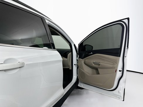 Used 2019 Ford Escape SEL image 31