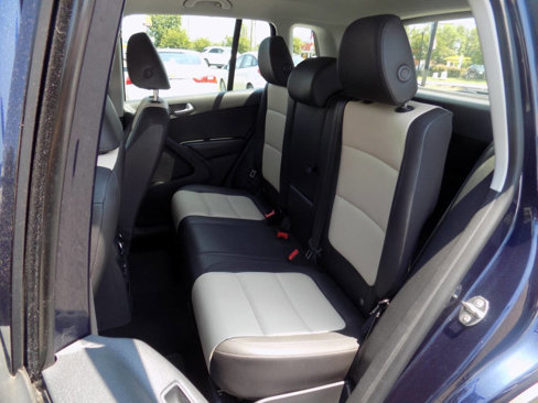 Used 2016 Volkswagen Tiguan S image 19