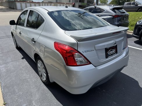 Used 2015 Nissan Versa S Plus image 5