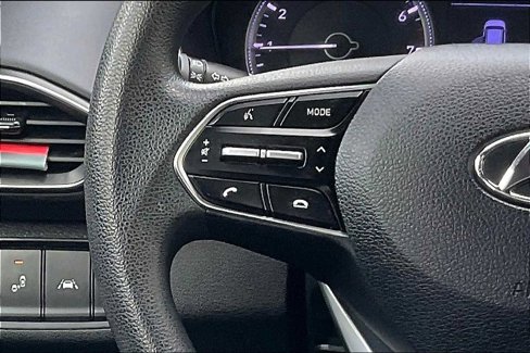 Used 2019 Hyundai Santa Fe SE image 17