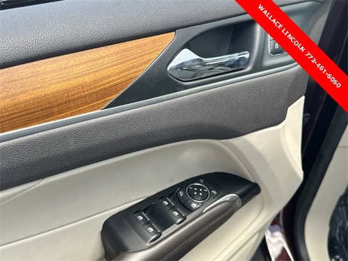 Used 2019 Lincoln MKC Select w/ Select Plus Package image 16