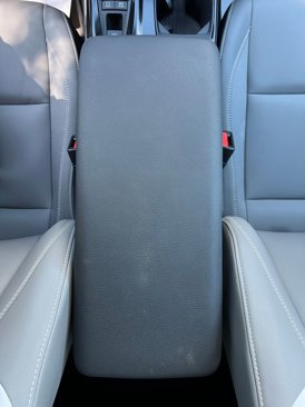 Used 2025 Toyota Camry SE image 17