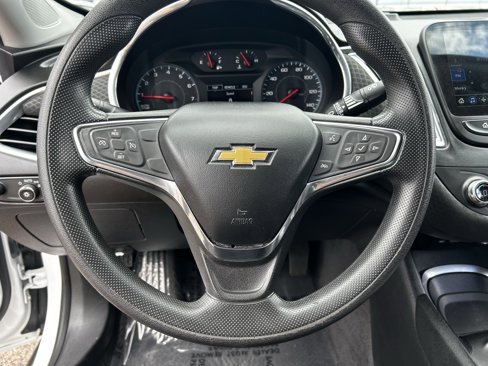 Used 2020 Chevrolet Malibu LT image 22