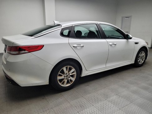 Used 2018 Kia Optima LX image 10