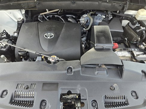 Used 2018 Toyota Highlander Limited Platinum image 34