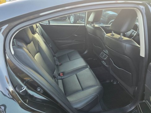 Used 2020 Lexus ES 350 w/ Premium Package image 13