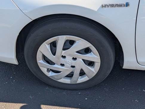 Used 2015 Toyota Prius C One image 18