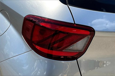 Used 2023 Hyundai Venue SEL w/ Cargo Package image 21