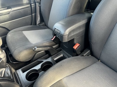 Used 2016 Jeep Patriot Sport w/ Power Value Group image 13