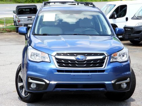 Used 2017 Subaru Forester 2.5i Premium image 12