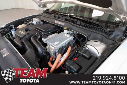 Used 2017 Ford Fusion SE image 32