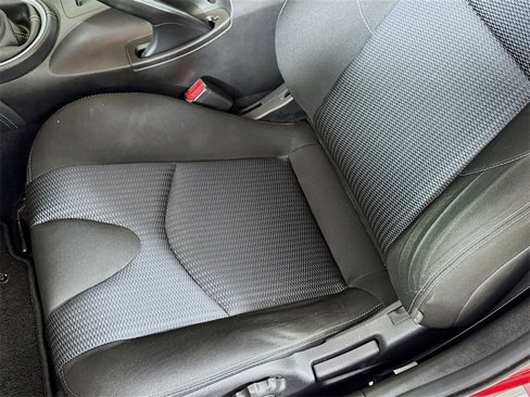 Used 2011 Nissan 370Z Coupe image 17