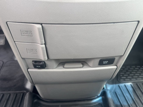 Used 2012 Honda Odyssey Touring image 19