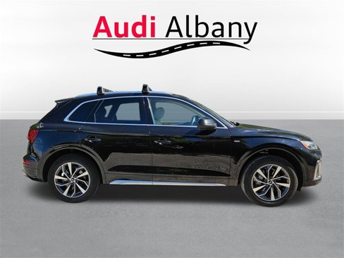 Used 2022 Audi Q5 2.0T Premium Plus w/ Premium Plus Package image 3