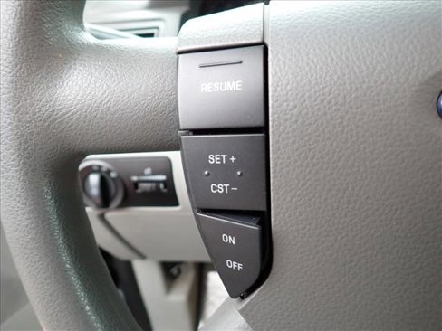 Used 2005 Ford Freestar SES image 17