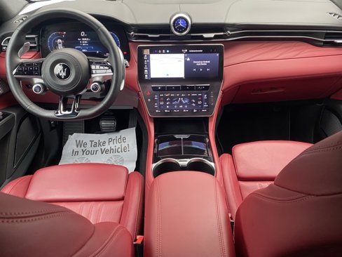Used 2023 Maserati Grecale Modena image 42