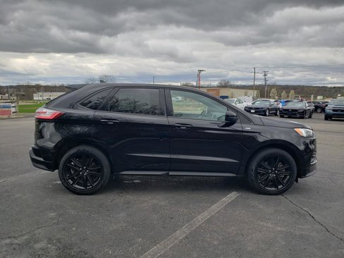 Used 2022 Ford Edge ST-Line image 8