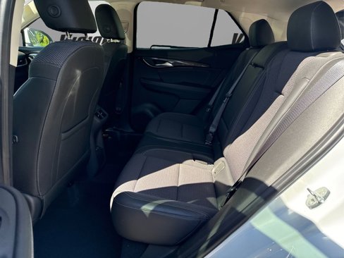 Used 2021 Buick Envision Preferred image 10