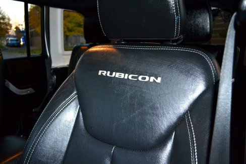 Used 2015 Jeep Wrangler Unlimited Rubicon w/ Dual Top Group image 26