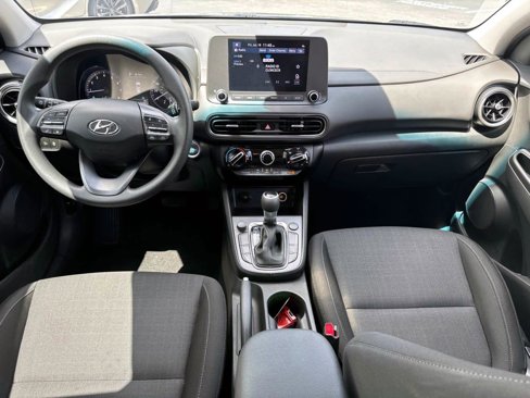 Used 2023 Hyundai Kona SEL w/ Winter Weather Package image 18
