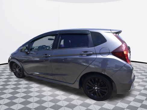Used 2018 Honda Fit Sport image 6