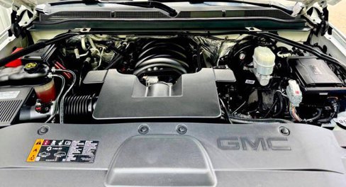 Used 2018 GMC Yukon SLT image 33