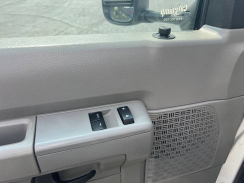 Used 2017 Ford E-450 and Econoline 450 Super Duty w/ Power Windows & Locks Group image 23