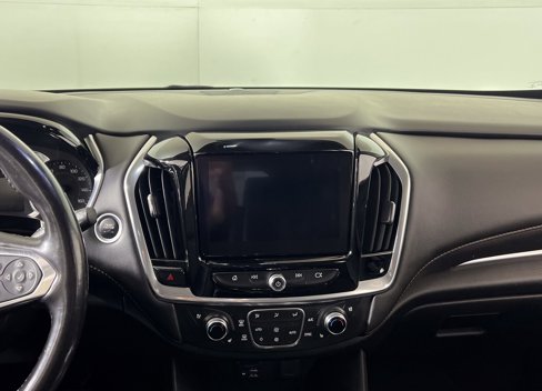 Used 2020 Chevrolet Traverse Premier image 13