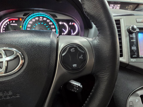 Used 2013 Toyota Venza LE image 29