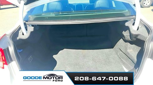 Used 2016 Chevrolet Malibu LT image 26