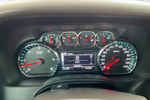 Used 2015 Chevrolet Suburban LT image 25