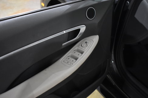 Used 2022 Hyundai Sonata SEL image 14