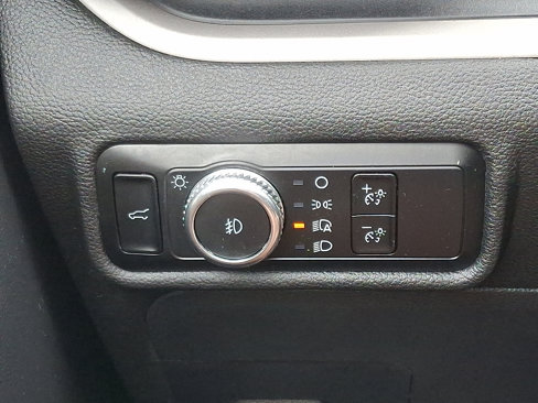 Used 2023 Ford Explorer XLT w/ Equipment Group 202A image 26