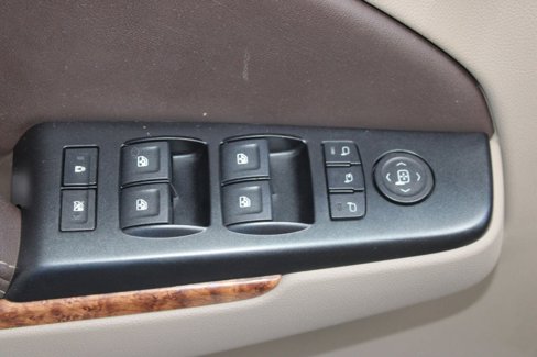 Used 2015 Chevrolet Tahoe LTZ image 13