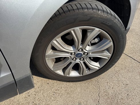 Used 2022 Ford Edge Titanium image 15